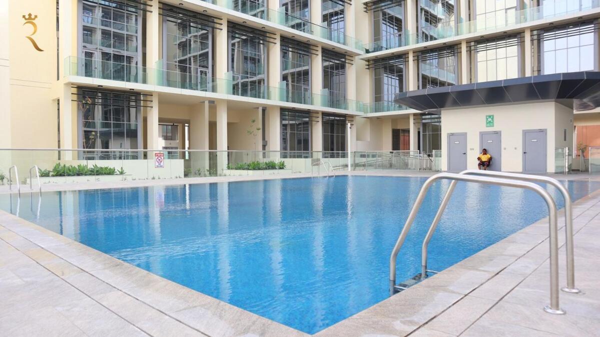Modern 1br In Masdar Few Minutes To Airport Abu Dhabi