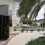 Modern 1Br In Masdar Few Minutes To Airport