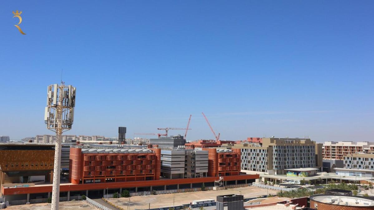 Apartment Modern 1br In Masdar Few Minutes To Airport *